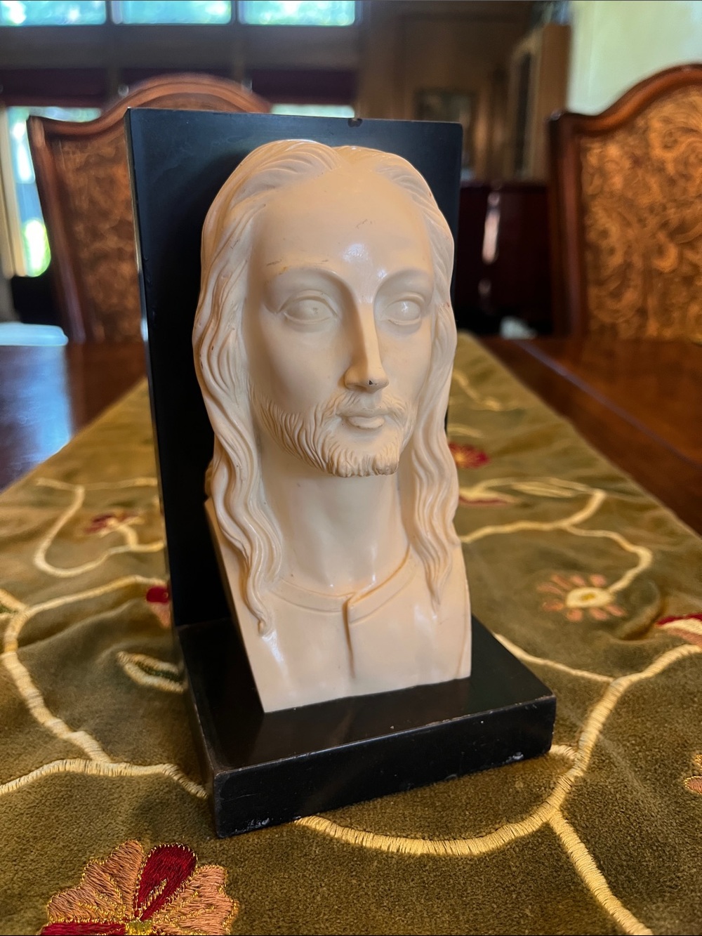 Ivory Jesus Bust Sculpture on Black Stand - Home Art Accent